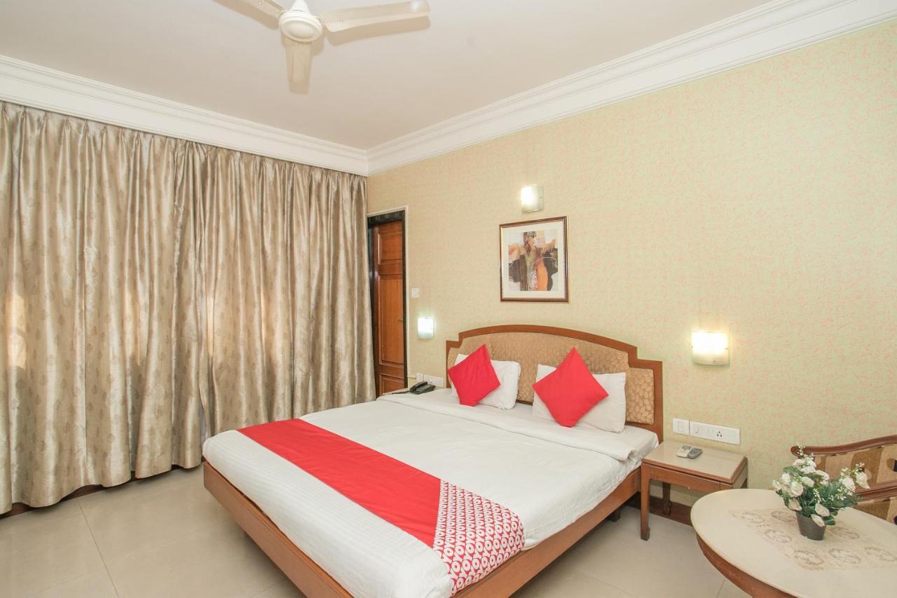Oyo 579 Hotel Aab Bangalore Exterior photo