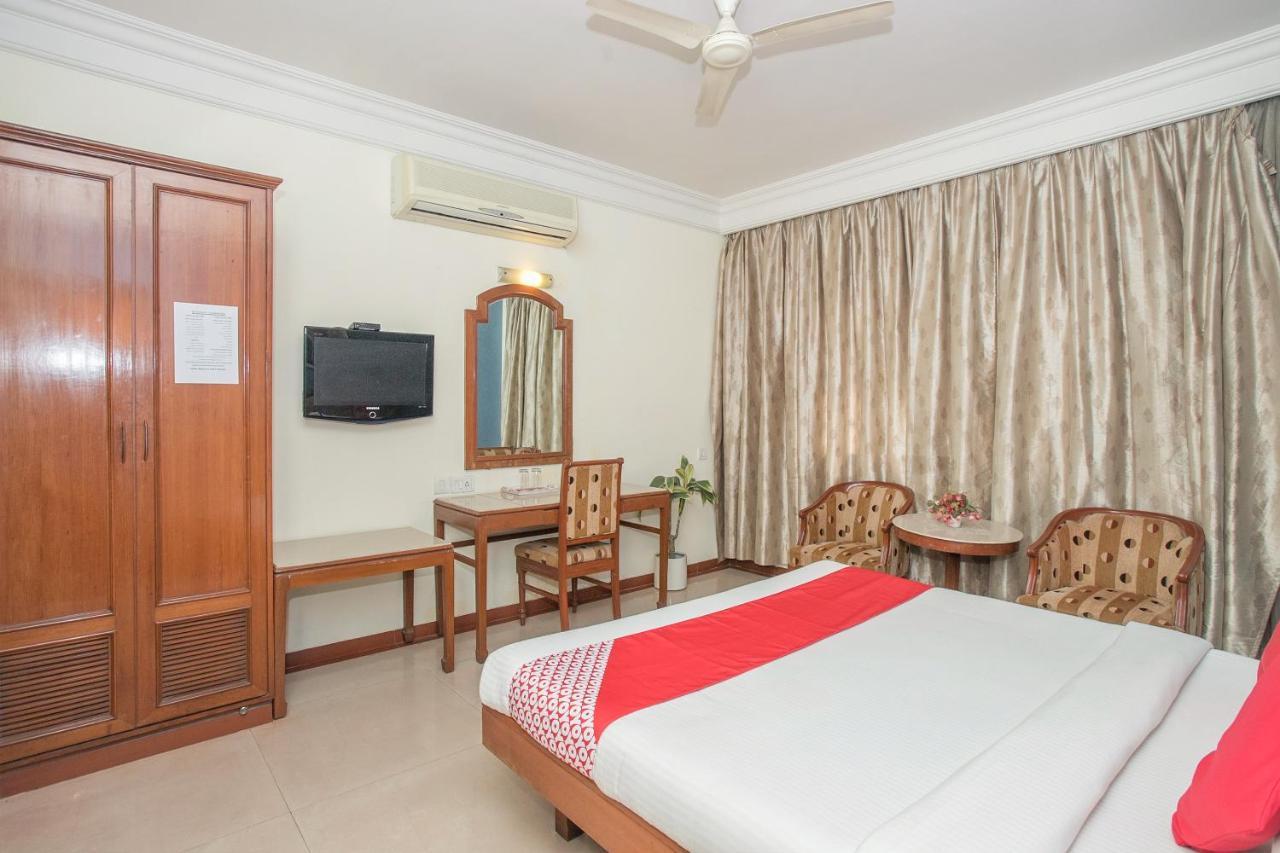 Oyo 579 Hotel Aab Bangalore Exterior photo