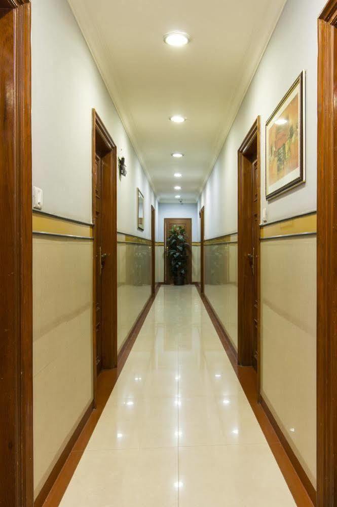 Oyo 579 Hotel Aab Bangalore Exterior photo