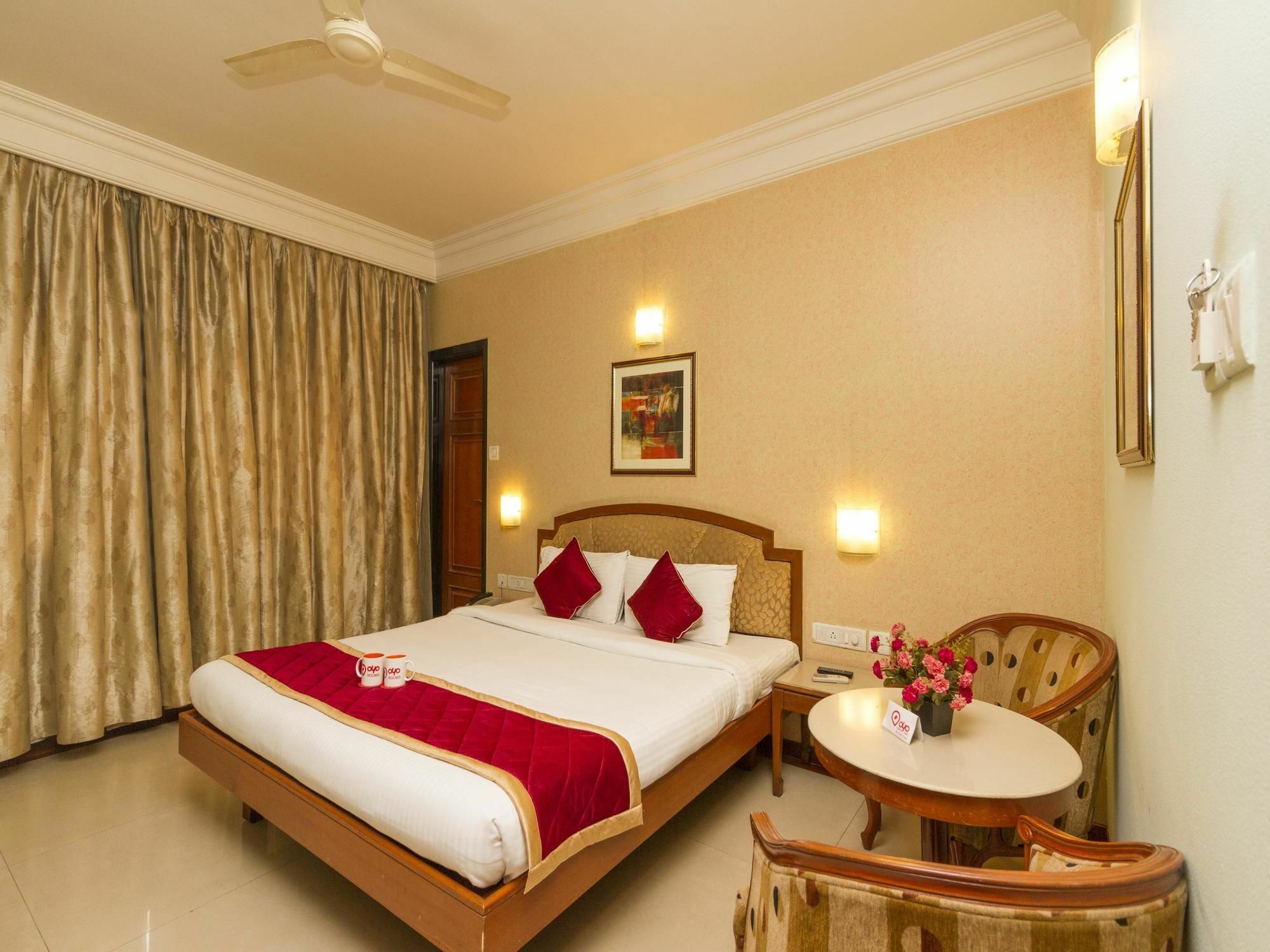 Oyo 579 Hotel Aab Bangalore Exterior photo